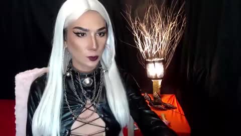 Snapshot of evy_hot_xx90 chatting on 02.24.25 goddess evy-DONT FORGET TO GIVE ME A THUMBS UP AND FOLLOW online show from 02.24.25