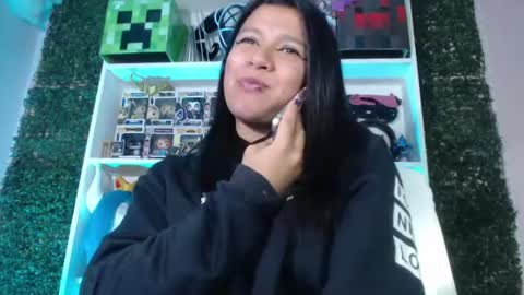 Snapshot of evybubbles_ chatting on 07.22.26 Im Evy online show from 07.22.26