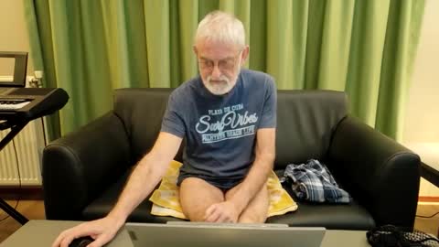 Naaktloper online show from 01.05.26