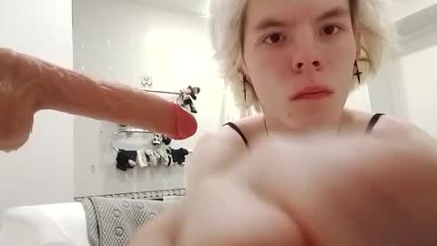 Essa online show from 04.08.26