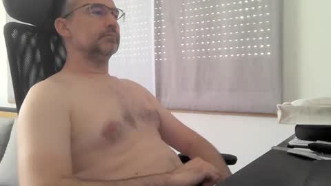 Snapshot of exhibit77 chatting on 07.06.26 exhibit77 online show from 07.06.26