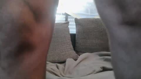 Snapshot of exotermal chatting on 11.21.25 mi insta maddin 5011 online show from 11.21.25