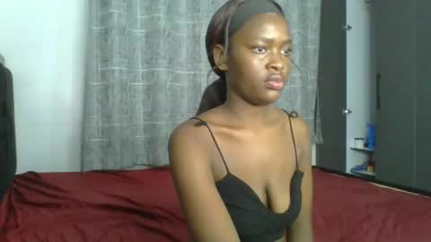 Snapshot of exotic_cutiee chatting on 06.09.26 exotic_cutiee online show from 06.09.26