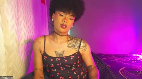 Snapshot of exotic_medussapp chatting on 06.10.26 Soy Carla online show from 06.10.26
