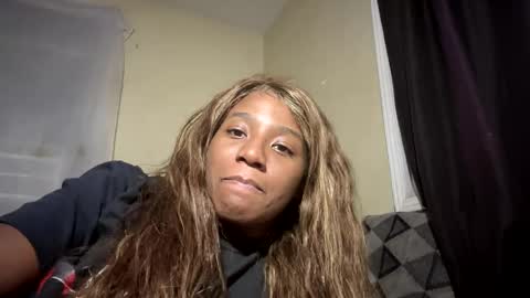 Snapshot of exoticaqua chatting on 11.06.25 exoticaqua online show from 11.06.25