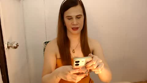 Snapshot of exoticbabes chatting on 07.21.26 exoticbabes online show from 07.21.26