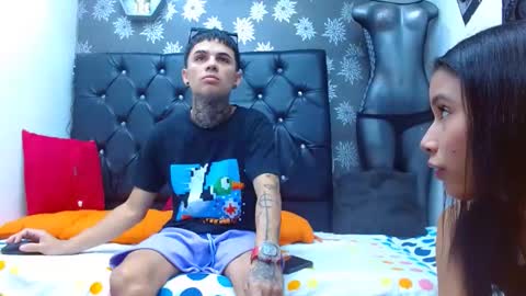 Snapshot of exotichot_couple chatting on 01.08.25 exotichot_couple online show from 01.08.25