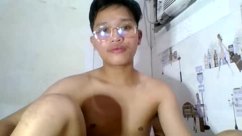 Snapshot of exotichugecock chatting on 12.30.24 Jan online show from 12.30.24