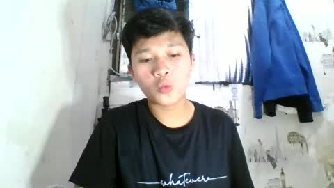 Snapshot of exotichugecock chatting on 02.07.25 Jan online show from 02.07.25