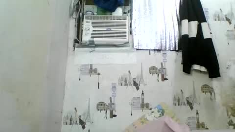 Snapshot of exotichugecock chatting on 02.19.25 Jan online show from 02.19.25