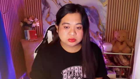 SHANTAL MARIE online show from 11.03.25