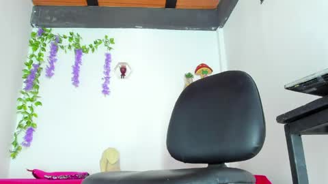 SARA online show from 04.05.26