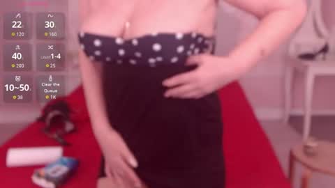Snapshot of experiencedalana chatting on 07.24.26 Alana online show from 07.24.26