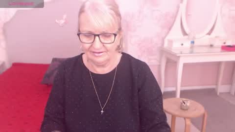 Snapshot of experiencedalana chatting on 07.26.26 Alana online show from 07.26.26