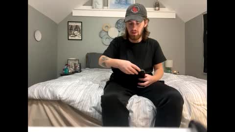 Snapshot of explosive_andyy chatting on 10.25.25 Explosivee andyy online show from 10.25.25