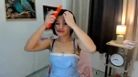 Snapshot of exquisiteruffa chatting on 06.15.26 ruffa online show from 06.15.26