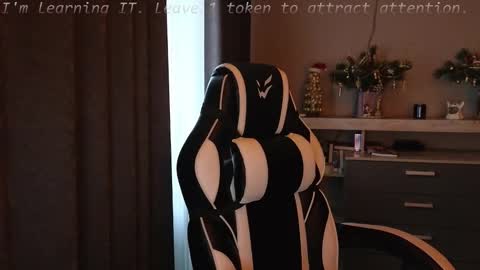 Sweetheart online show from 12.22.25