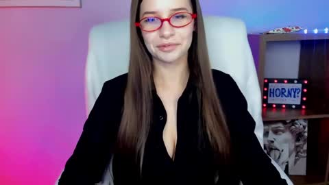 Maya online show from 04.02.26