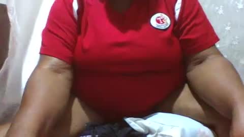 extra_love92 online show from 10.10.25