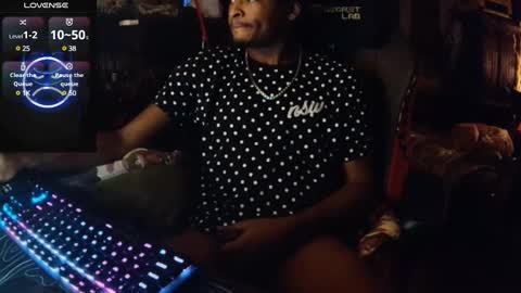 Snapshot of exxxtr4sauce chatting on 12.26.24 exxxtr4sauce online show from 12.26.24