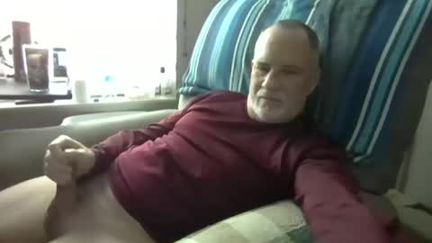 Snapshot of eyegasms2112 chatting on 02.13.26 Edger online show from 02.13.26