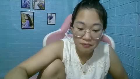 Snapshot of eyewet chatting on 05.26.26 Eye online show from 05.26.26