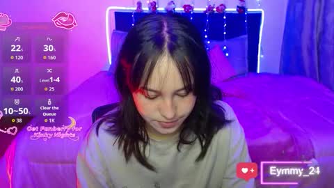 eymmy_24 online show from 11.20.25