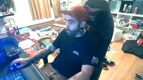 Eytab online show from 09.18.25