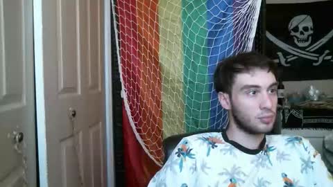 Ezra Naamah online show from 11.03.25