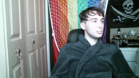 Ezra Naamah online show from 01.14.26