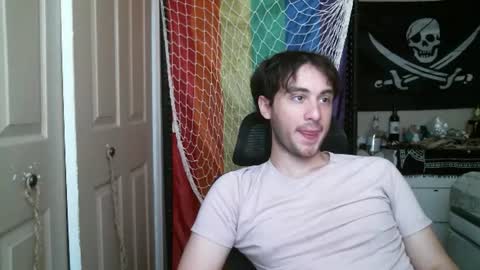 Snapshot of ezra_naamah chatting on 07.05.26 Ezra Naamah online show from 07.05.26