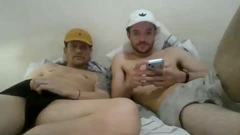 Snapshot of ezzcunha chatting on 06.01.26 ezzcunha online show from 06.01.26