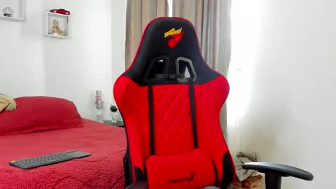 Ezzio Scolaro online show from 02.03.26