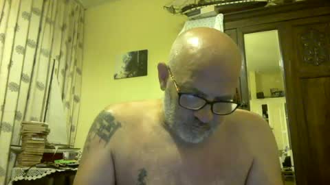 Snapshot of f1zzeek chatting on 07.03.26 f1zzeek online show from 07.03.26