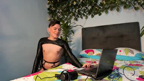  Stiven Baby   online show from 01.18.26