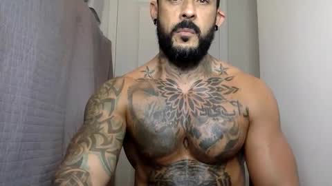 Snapshot of fabianelgalan chatting on 01.02.25 Fabianelgalan online show from 01.02.25