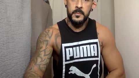 Snapshot of fabianelgalan chatting on 01.23.25 Fabianelgalan online show from 01.23.25