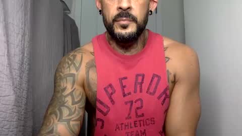 Snapshot of fabianelgalan chatting on 02.05.25 Fabianelgalan online show from 02.05.25