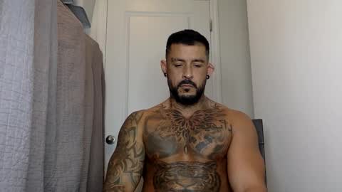 Snapshot of fabianelgalan chatting on 02.10.25 Fabianelgalan online show from 02.10.25