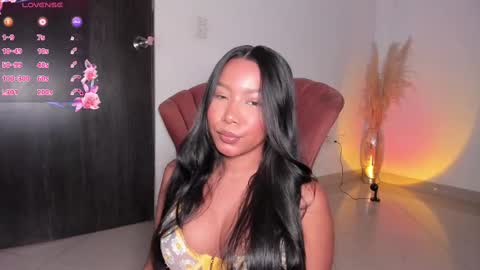 Snapshot of fabianna_laraa chatting on 10.09.25 Thianna online show from 10.09.25