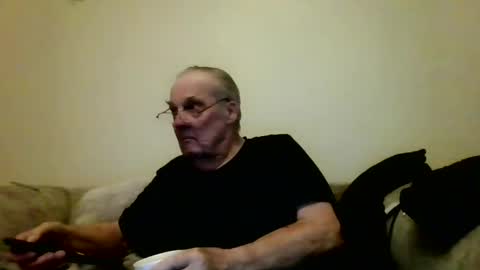 Snapshot of fabric21 chatting on 01.23.25 the masturbator online show from 01.23.25