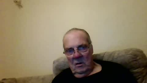 Snapshot of fabric21 chatting on 01.29.25 the masturbator online show from 01.29.25