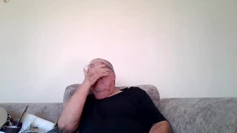 Snapshot of fabric21 chatting on 01.30.25 the masturbator online show from 01.30.25