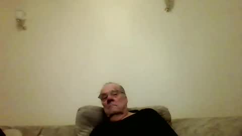 Snapshot of fabric21 chatting on 01.31.25 the masturbator online show from 01.31.25