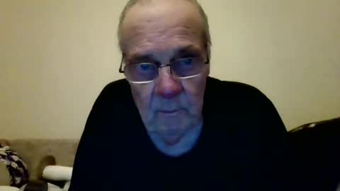 Snapshot of fabric21 chatting on 02.01.25 the masturbator online show from 02.01.25