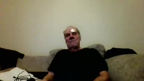 Snapshot of fabric21 chatting on 02.05.25 the masturbator online show from 02.05.25