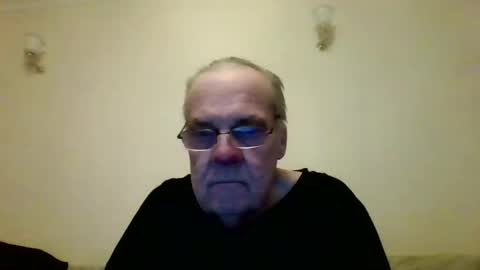 Snapshot of fabric21 chatting on 02.07.25 the masturbator online show from 02.07.25