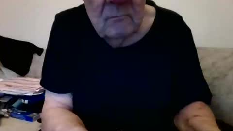 Snapshot of fabric21 chatting on 02.07.25 the masturbator online show from 02.07.25