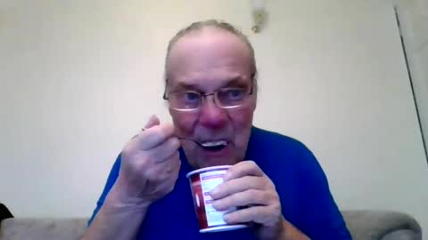 Snapshot of fabric21 chatting on 02.11.25 the masturbator online show from 02.11.25