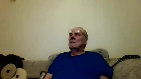 Snapshot of fabric21 chatting on 02.11.25 the masturbator online show from 02.11.25